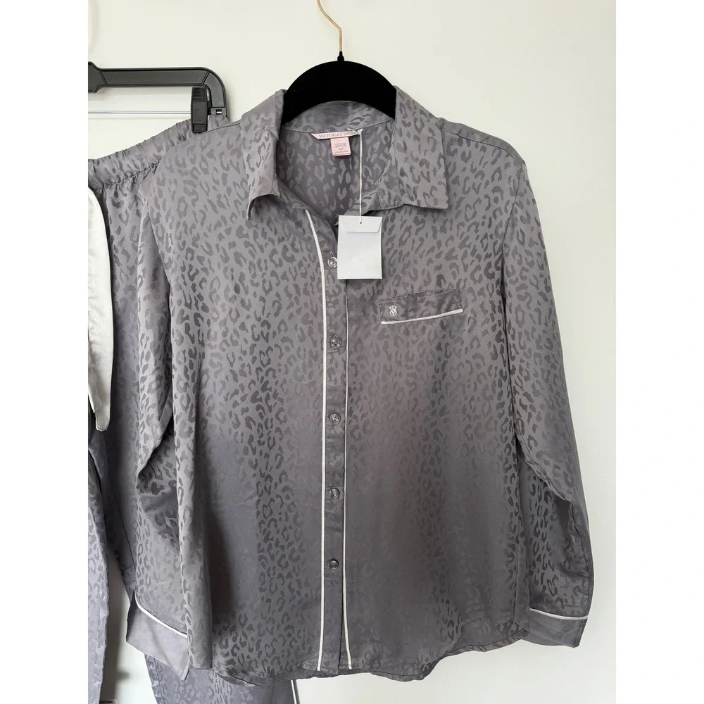 Victoria's Secret Satin Leopard Pajama Set Gray Long‎ Small NWT